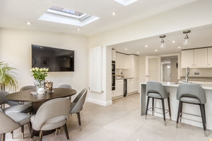 Photo 27- click for photo gallery